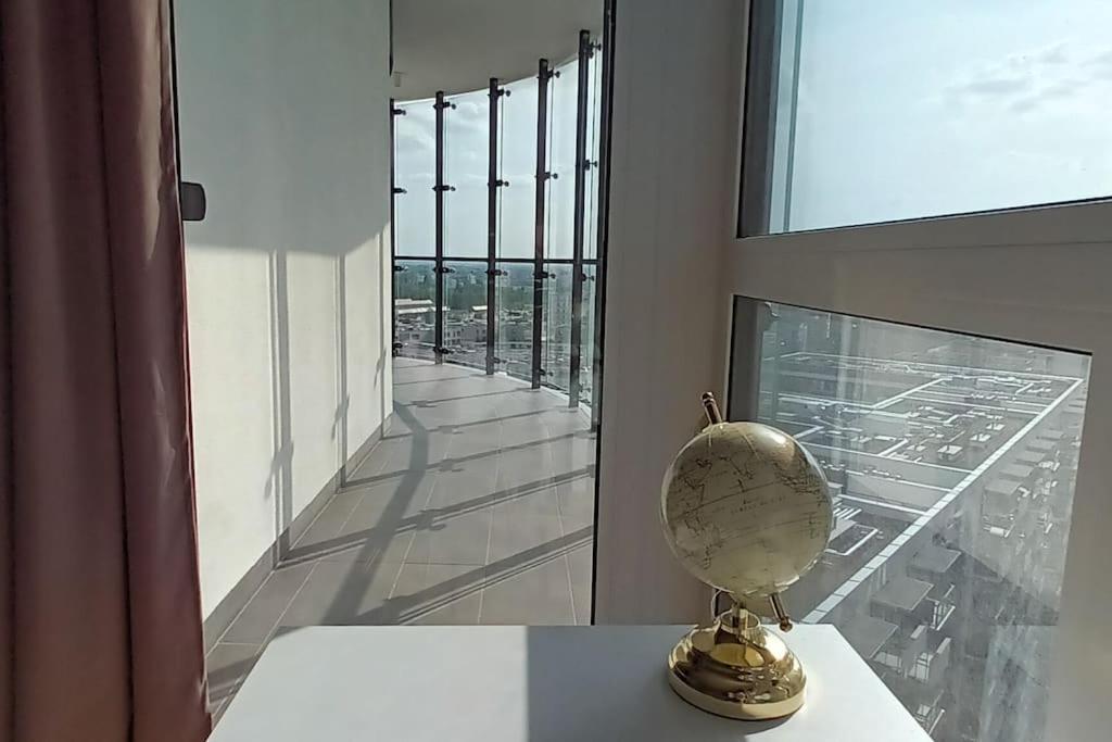 Kasprzaka 29 Wola Tower 3 Rooms, 80M2 16Th Floor, Free Garage By Perfect Apart Warschau Buitenkant foto